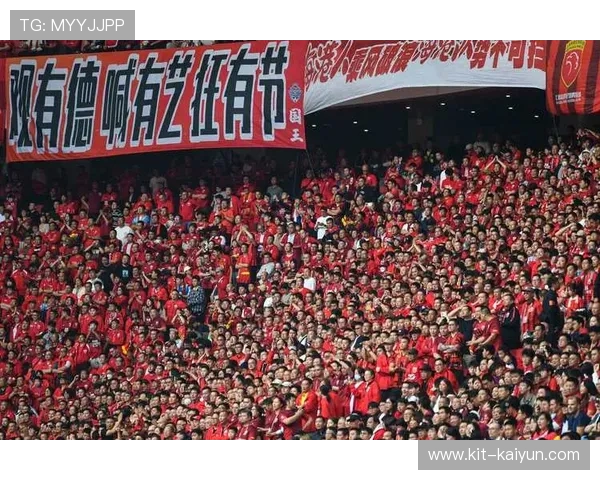 。上海海港客战大连英博，平局即可卫冕中超冠军